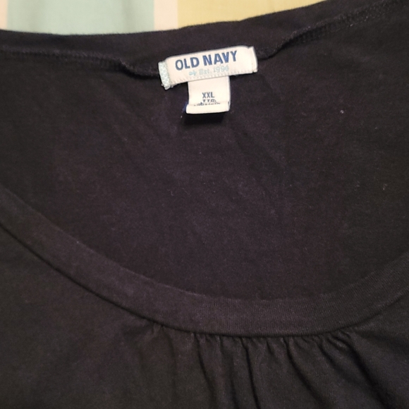 Top - Picture 2 of 3